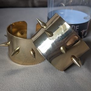 Harley Quinn Suicide Squad Spike Cuffs